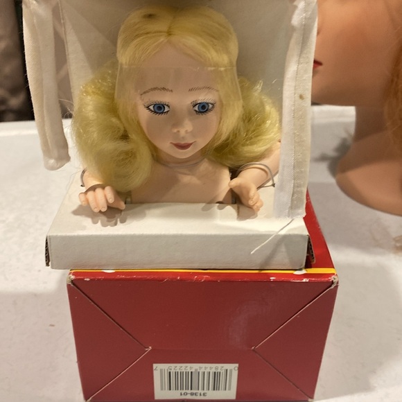 2 Angel Head & Hands Sets - Vinyl But Looks Like Porcelain! Craft Your Own Angel - Picture 2 of 6